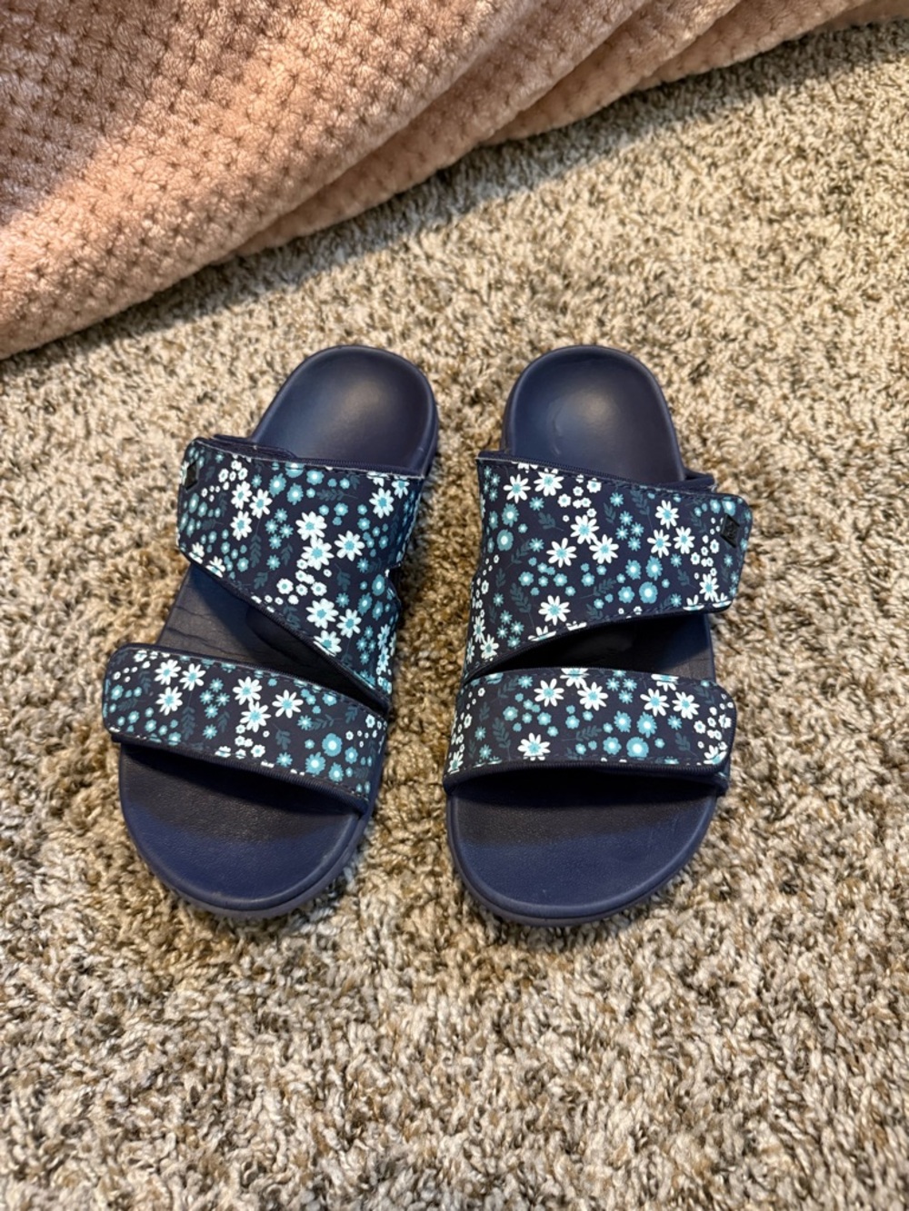 Spenco Navy Floral Slide Sandals - Picture 2 of 4